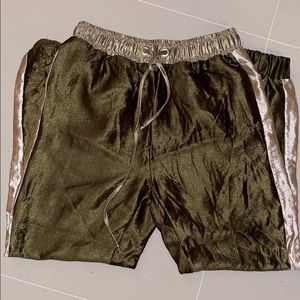 Zara Jogger pants only worn once size Small